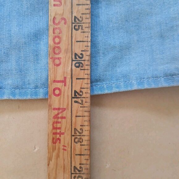 Wrangler Retro Women's XL Denim Top Blouse Embroidered Boho Western Cotton - Picture 7 of 7